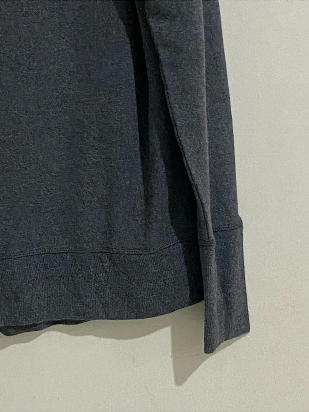 Athleta Charcoal Gray V-Neck Pullover Long Sleeve Sweatshirt Size S